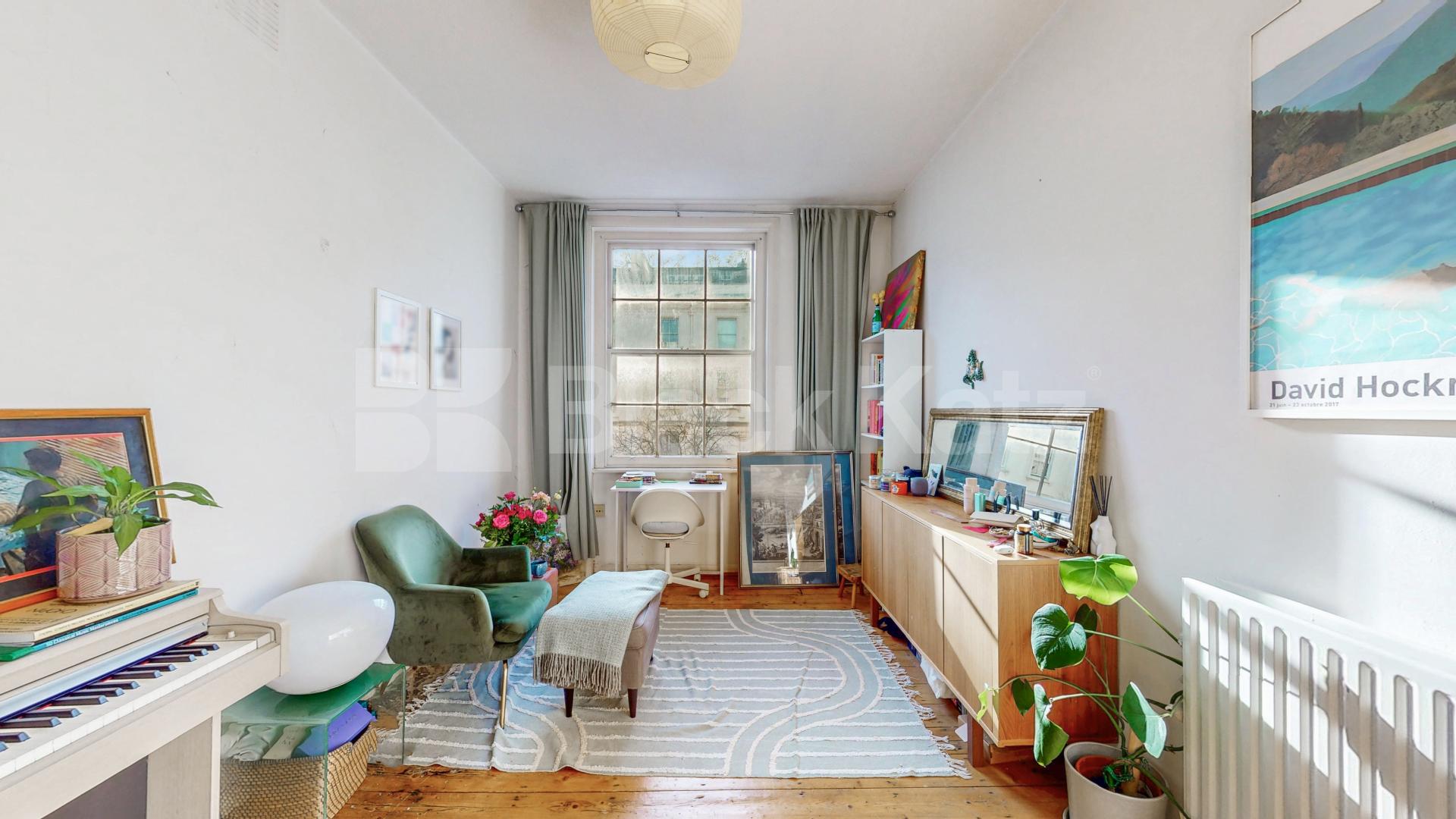 Luxury One Bedroom Residence Moments from Hyde Park  Gloucester Terrace, Paddington / Bayswater